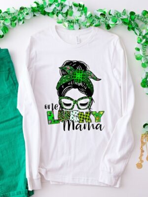 One Lucky Mama Shirt, Women's St Patty's Shirt, Mother's Day Gift, Gift For Mom, Gift For Wife