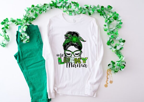 One Lucky Mama Shirt, Women's St Patty's Shirt, Mother's Day Gift, Gift For Mom, Gift For Wife