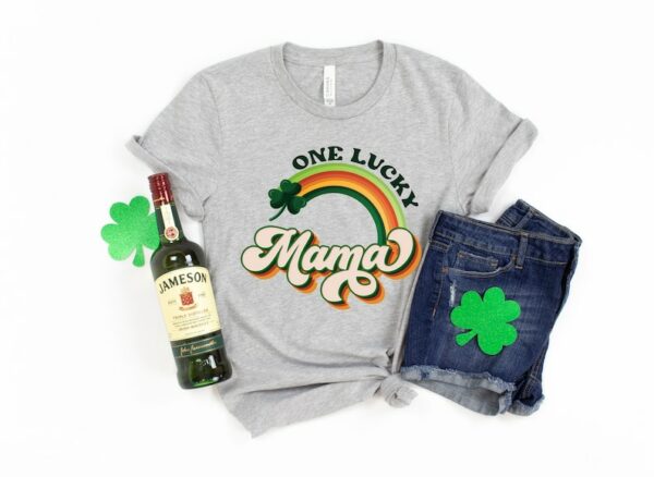 One Lucky Mama Shirt, Women's St Patty's Shirt, St Patty's Mom Shirt, Mother's Day Gift, Gift For Mom, Gift For Wife - Image 2